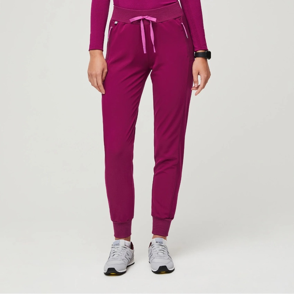 FIGS Cambridge Petite Slim Jogger Scrub Pants in Dark Magenta (XL) 🩷